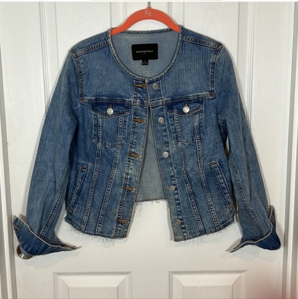 Banana Republic Demin Jacket like New Size Small